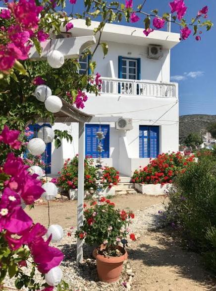 Katapola Vekris Apartments Katápola Exterior foto